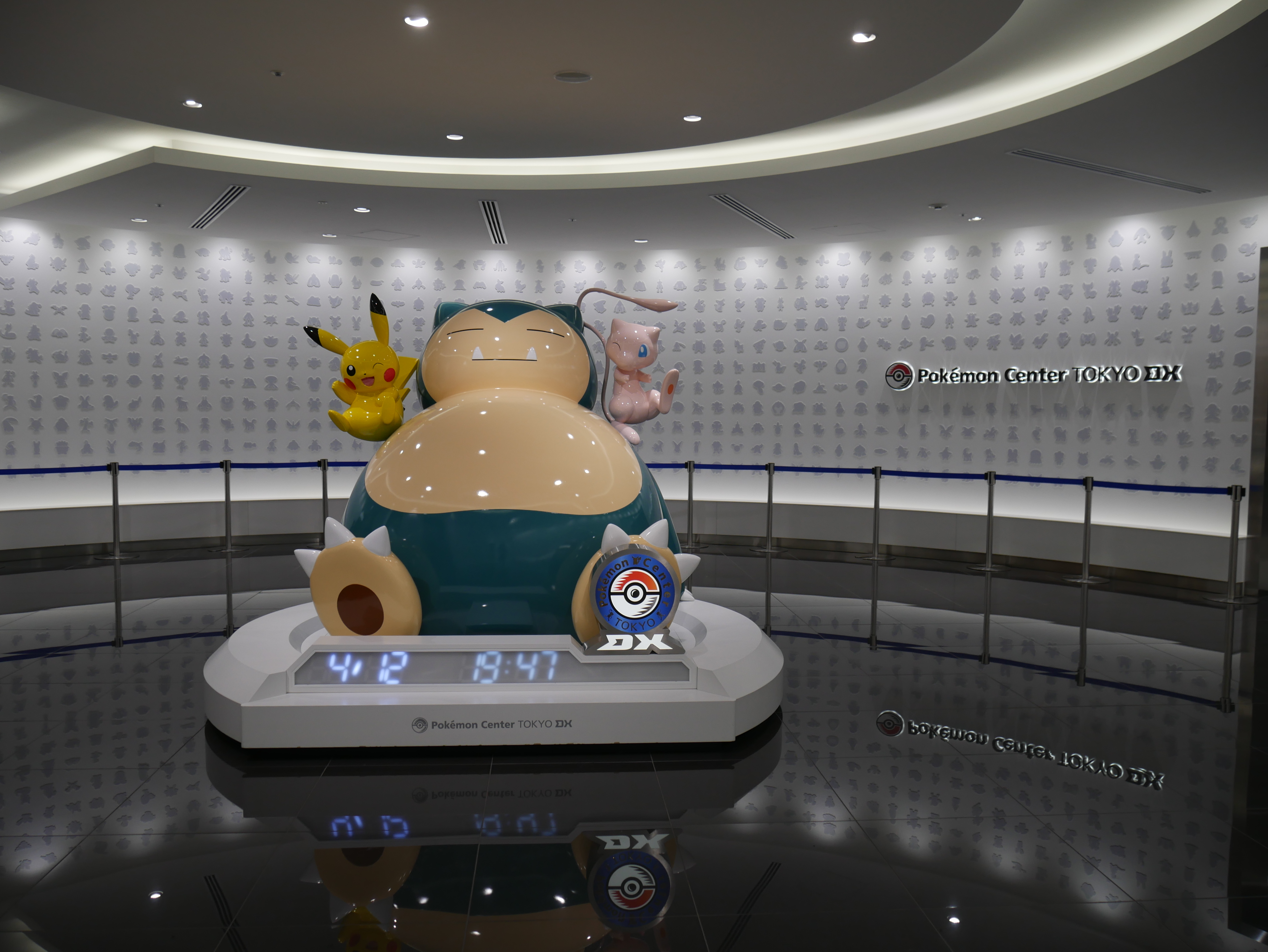 Pokémon Center DX y Pokémon Café