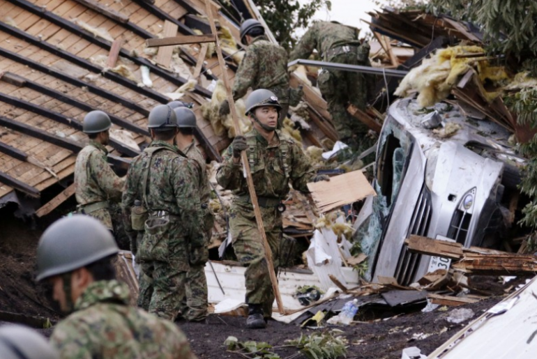 trabajo rescate terremoto norte japón